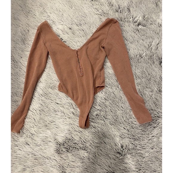 Urban outfitter bodysuit - Picture 8 of 11